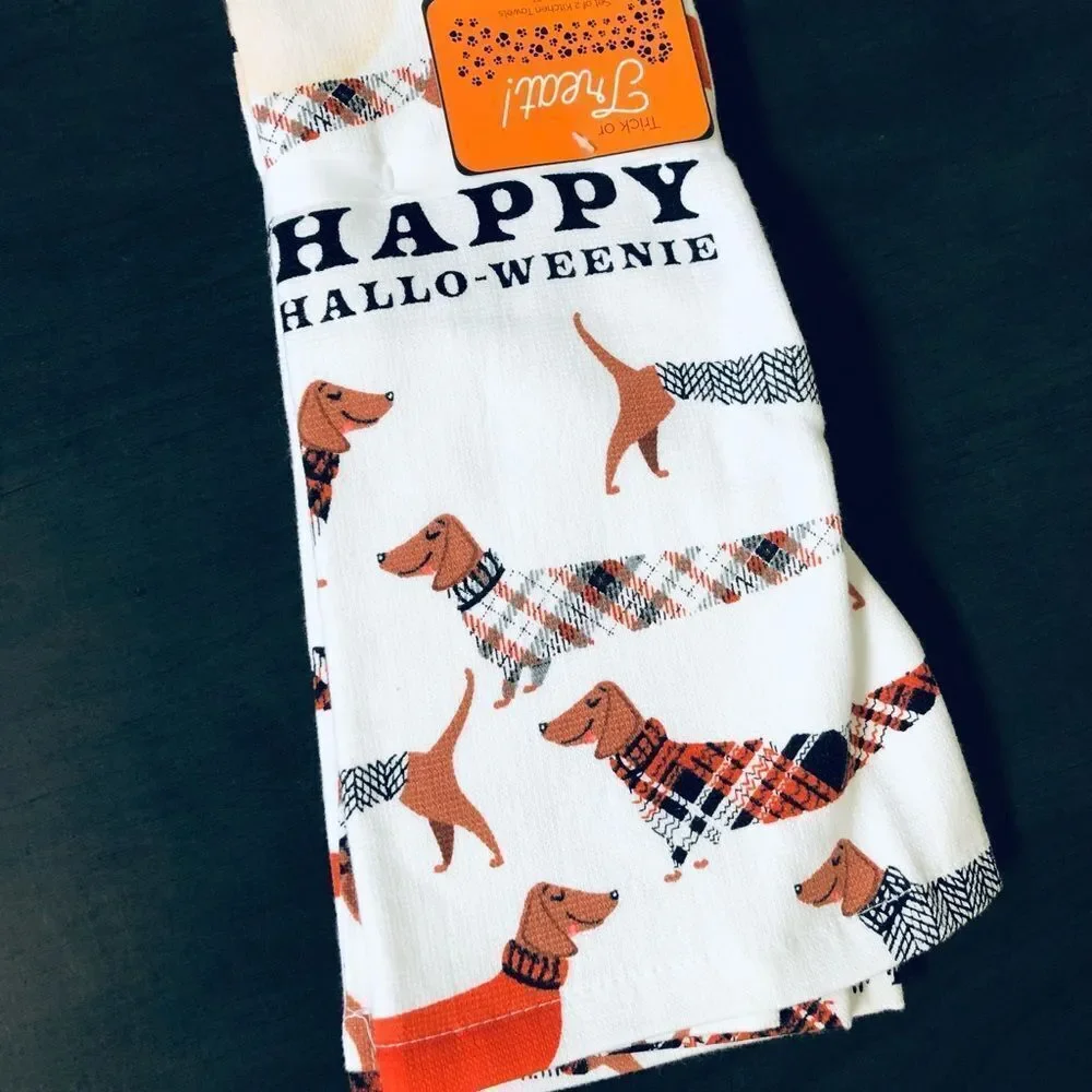 Halloween Dachshund Dog Happy Halloweenie Fall Plaid Kitchen Dish Towels